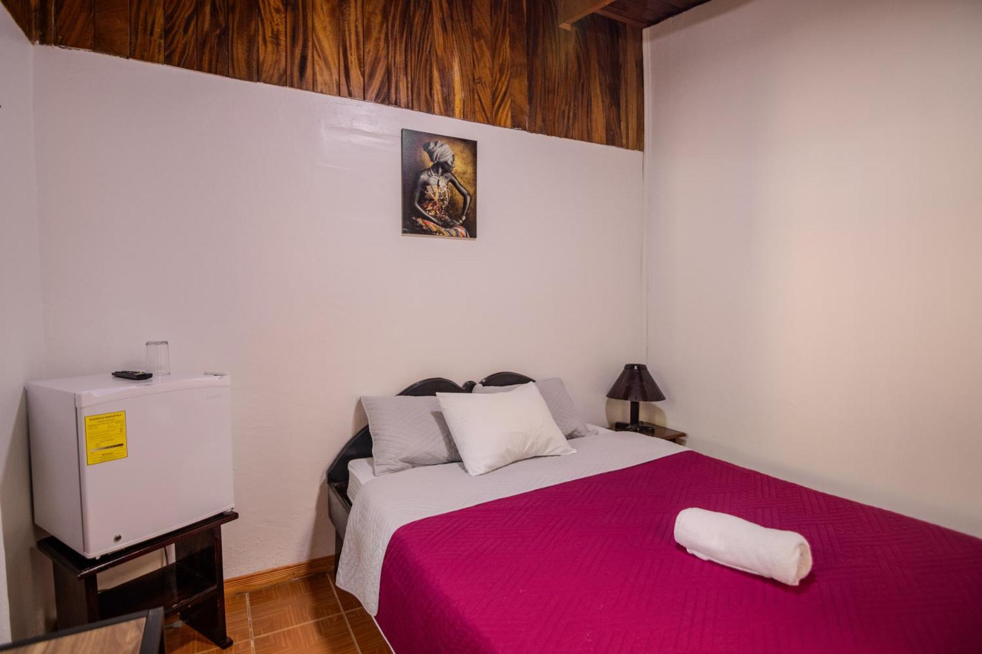 Hotel Las Ardillas Monteverde Екстериор снимка