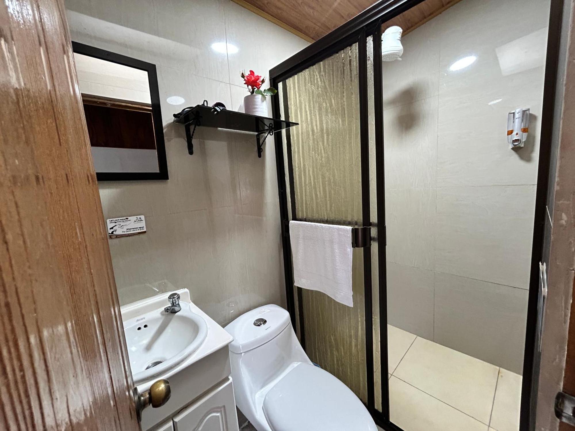 Hotel Las Ardillas Monteverde Екстериор снимка